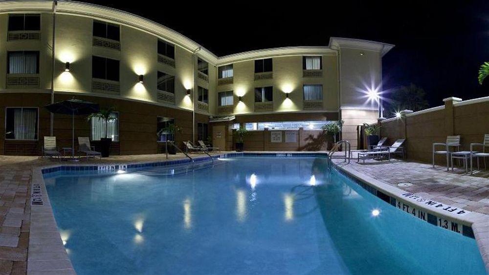 Holiday Inn Express Jacksonville Beach By Ihg Dış mekan fotoğraf