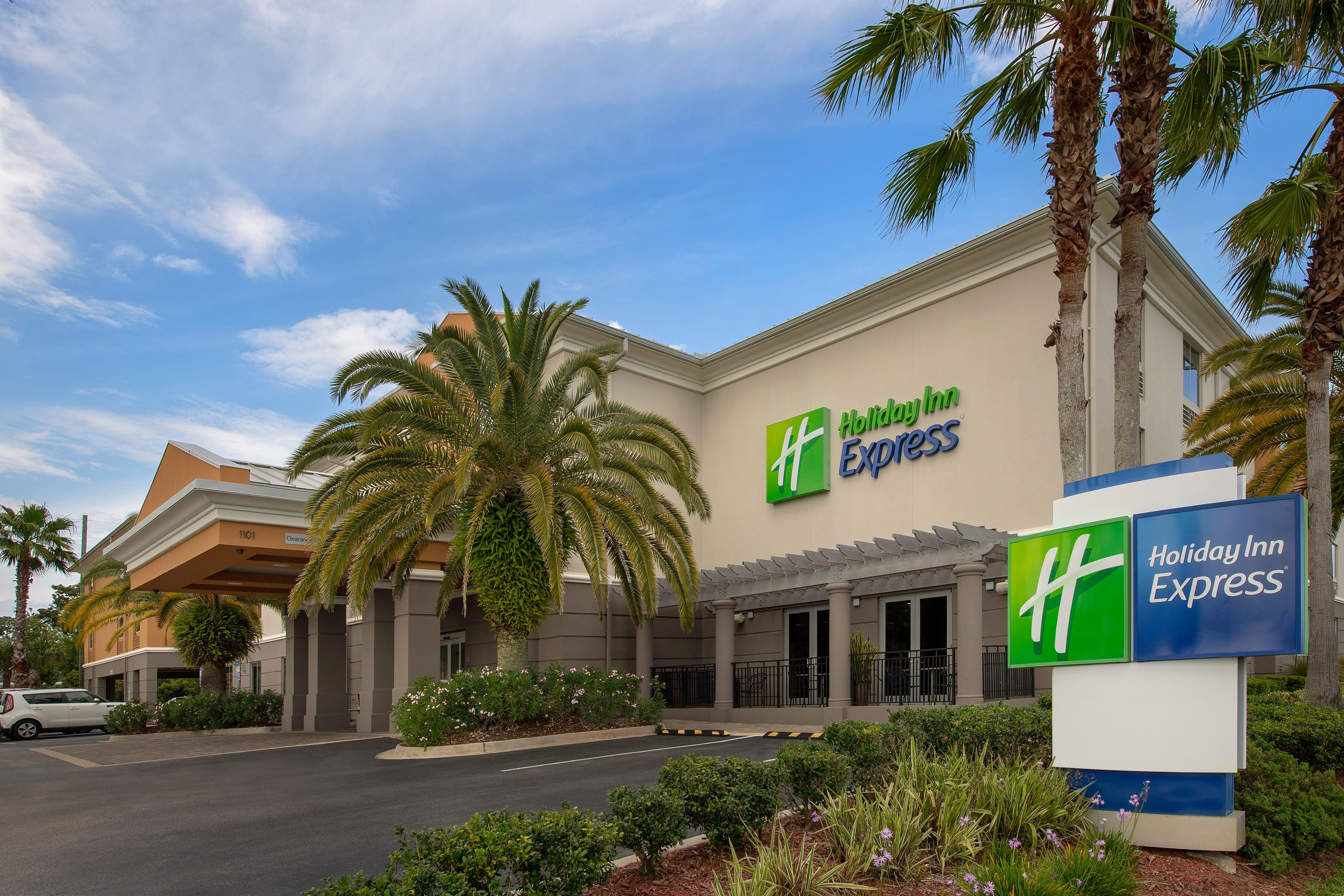 Holiday Inn Express Jacksonville Beach By Ihg Dış mekan fotoğraf